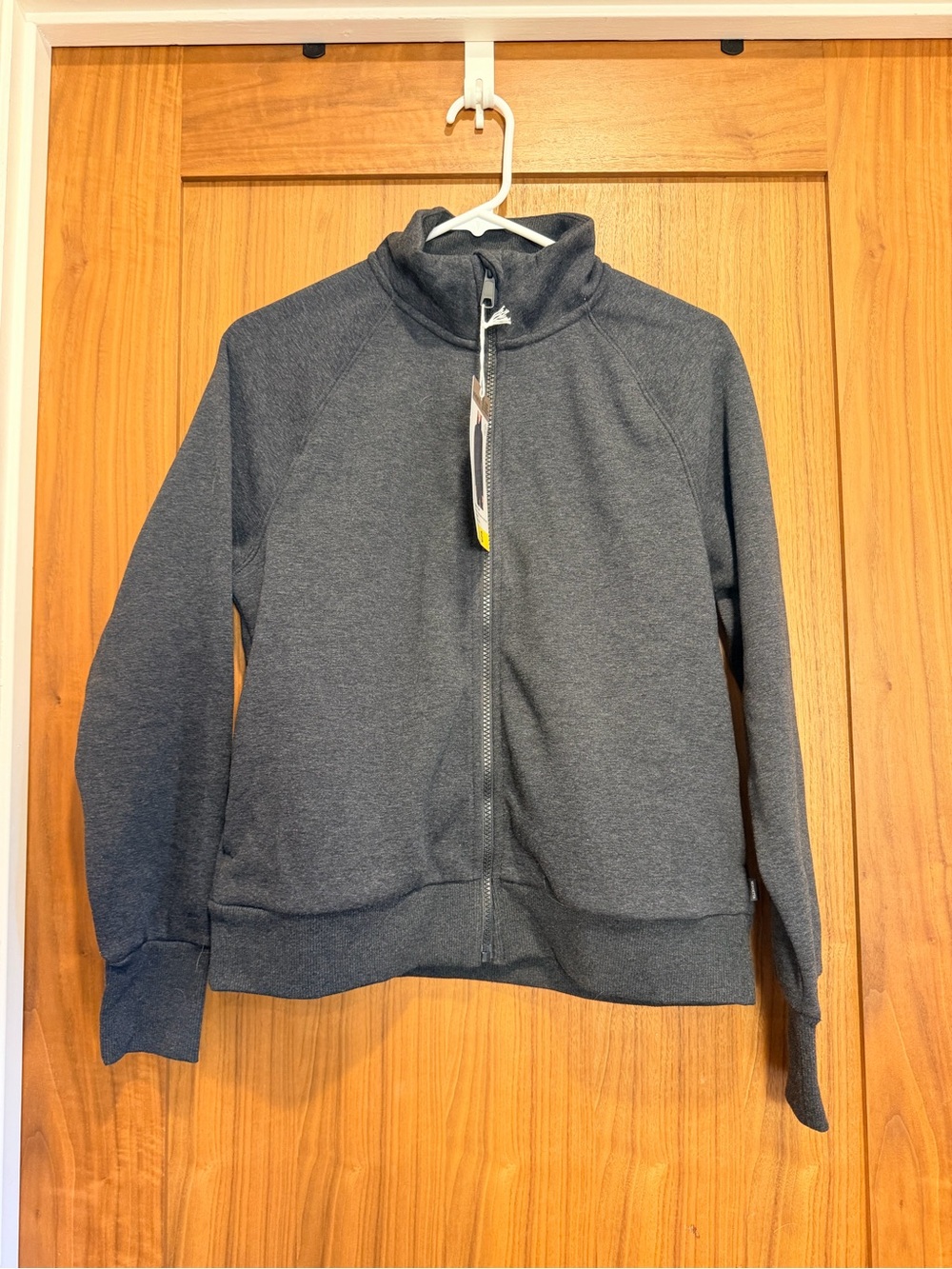 Mondetta Women's Full-Zip Sweatshirt in Dark Gray